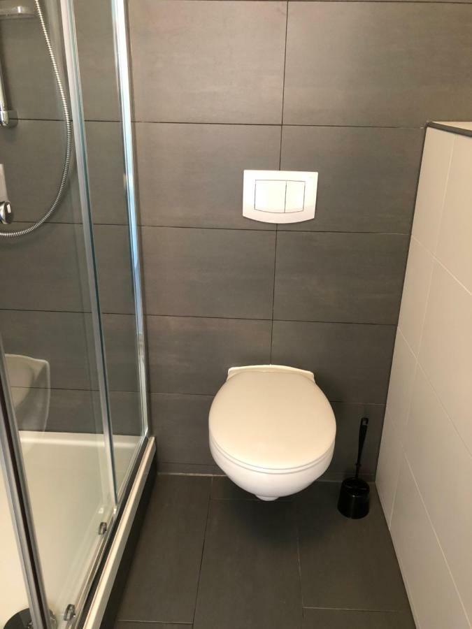 Downtown City - Privaterooms Fürth Exterior foto