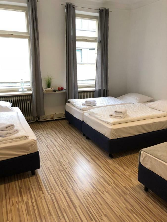 Downtown City - Privaterooms Fürth Exterior foto